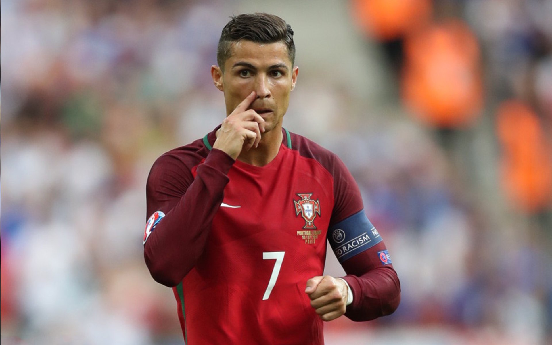 厄瓜多尔对阵勒沃库森，当天使的利刃刺穿钢铁防线