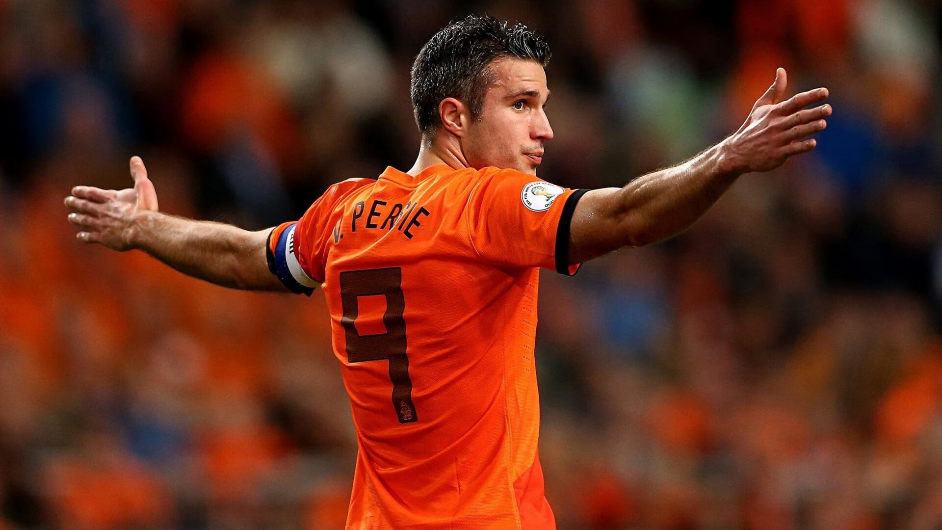 广东队绝杀马刺,克莱·汤普森如何用一记三分改写篮球史